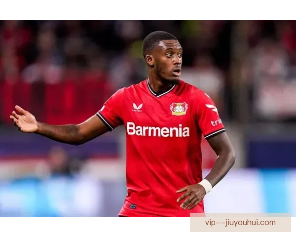 哈德森奥多伊边路突破犀利引领进攻风潮展现速度与技术